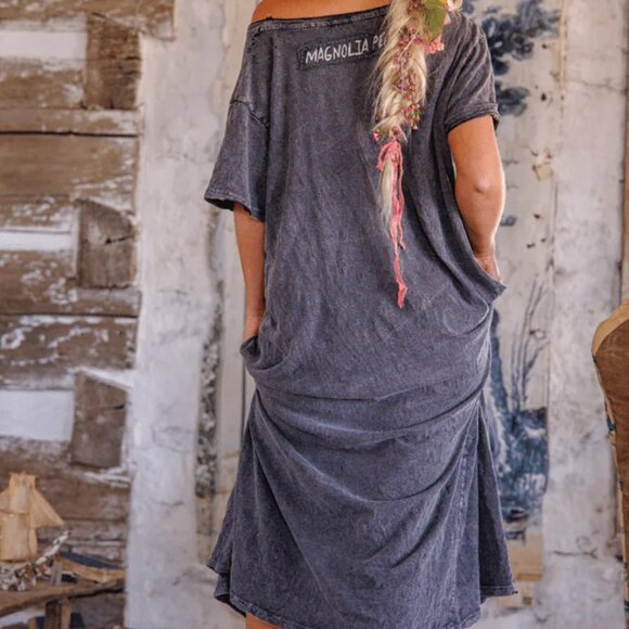 Magnolia Pearl Boyfriend Tee Dress New - Picture 2 of 5